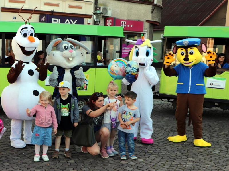 Dzień Dziecka w maskotkowej ciuchci/ 1.06.2022, Rynek, Skoczów